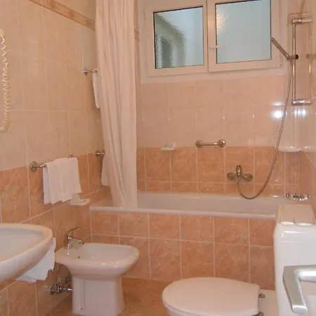 Swiss Nassa Garni Lugano