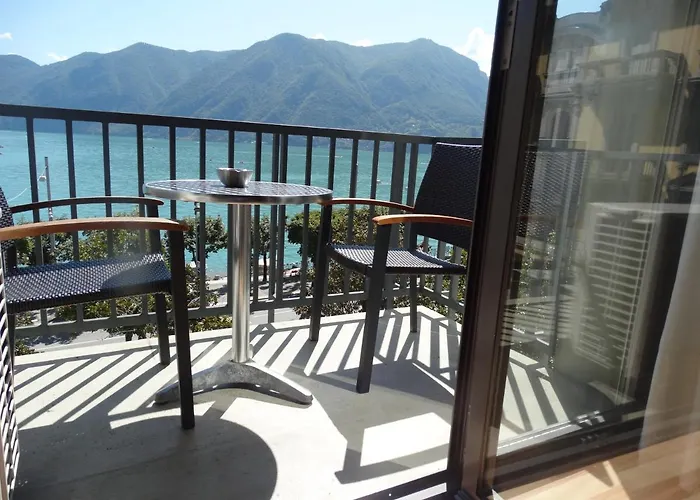 Swiss Nassa Garni 山林小屋