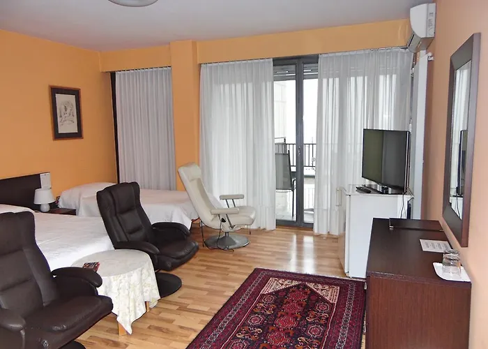 Swiss Nassa Garni Lodge *